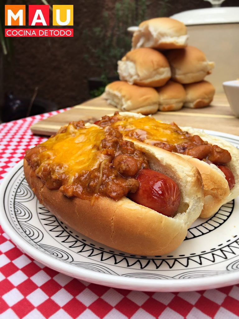 Chili de Mau (Chili Dogs)