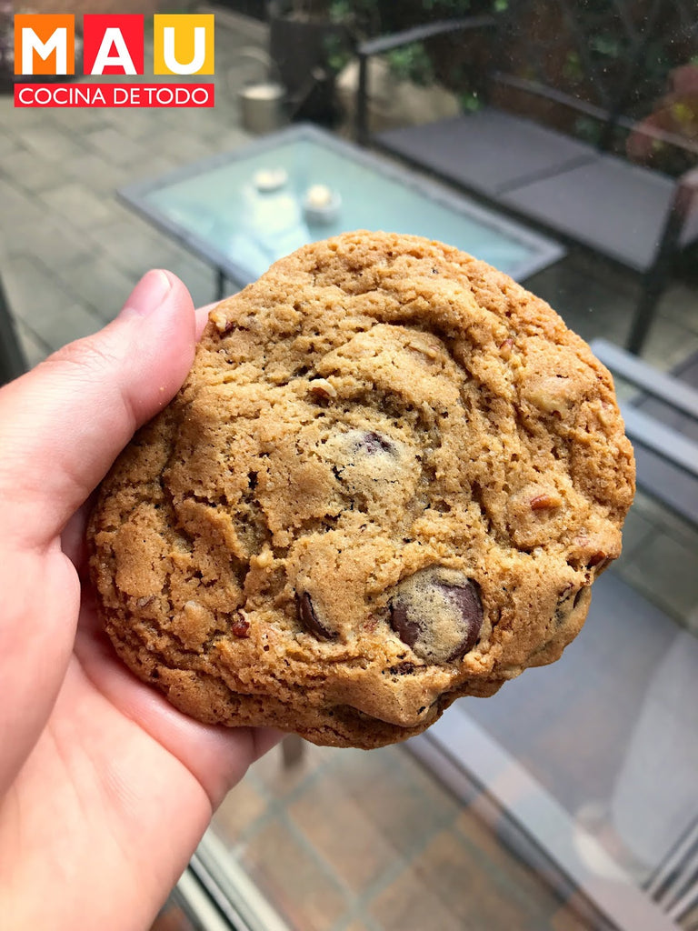 Galletas de Chispas de Chocolate y Nuez