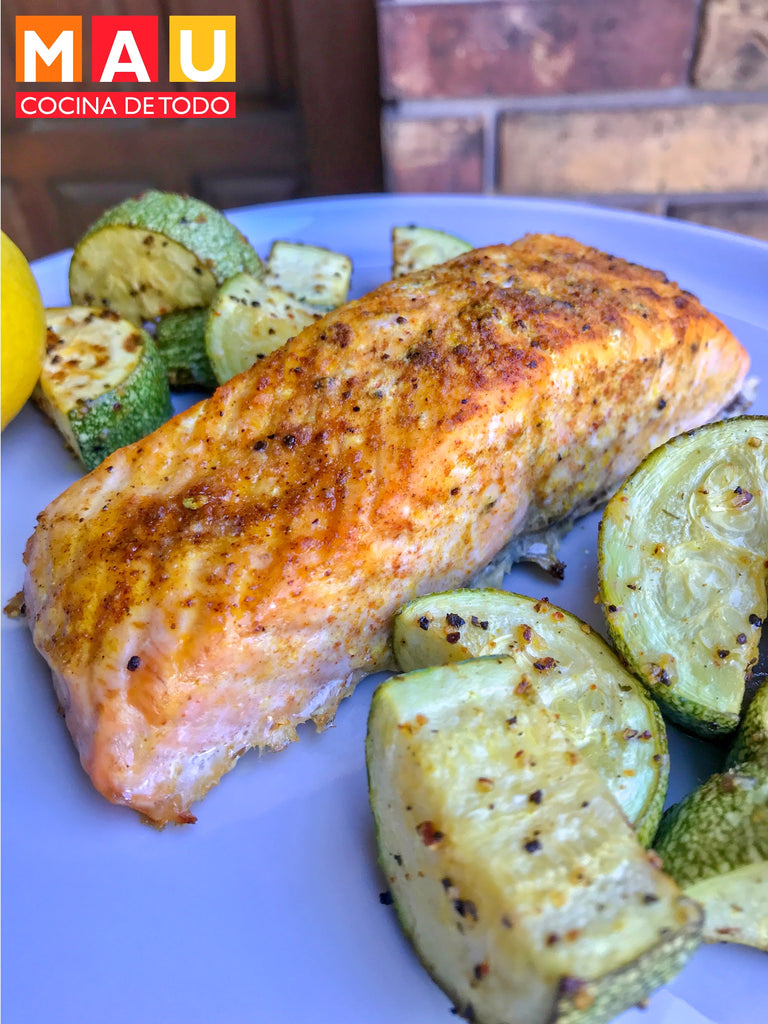 Salmón al Horno con Calabacitas