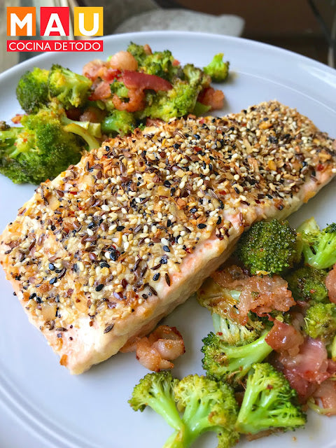 Salmón con Costra de Ajonjolí