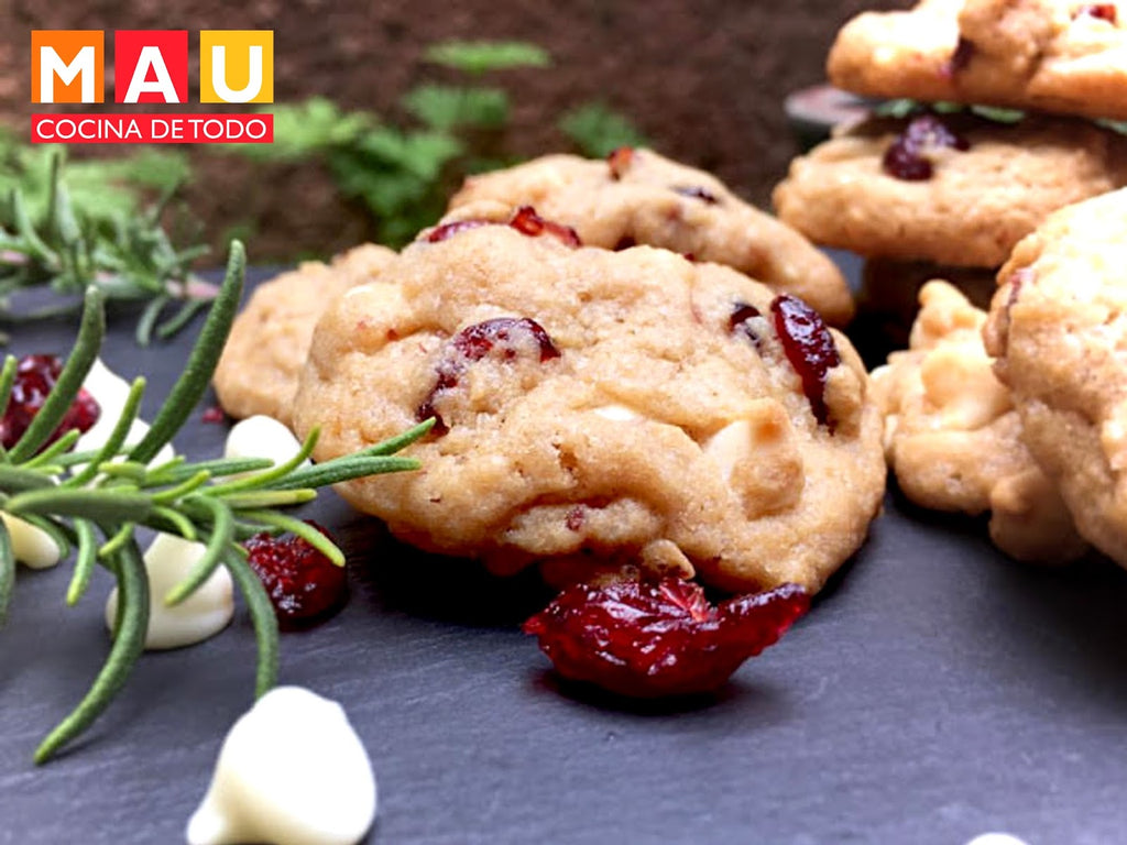 Galletas de Chispas de Chocolate Blanco y Arandanos